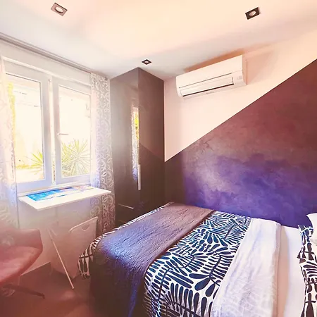 Apartment Lodore Del Mare On The Split