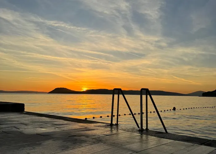 Lägenhet Lodore Del Mare At Beautiful Znjan Split