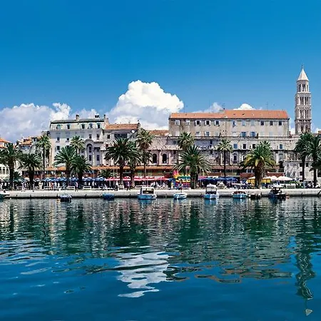 Lodore Del Mare At Beautiful Znjan Split